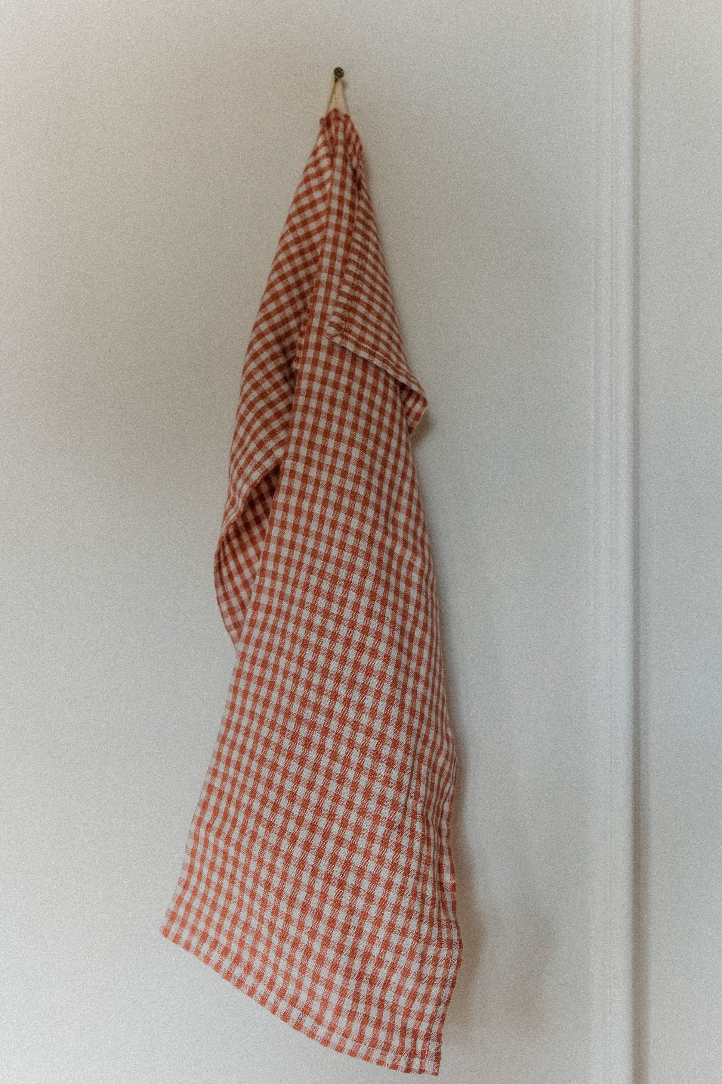 Checkered Linen Kitchen Towel