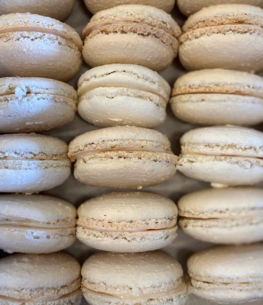 12 x Macarons