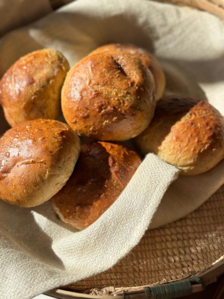 12x Garlic+Herb Rolls