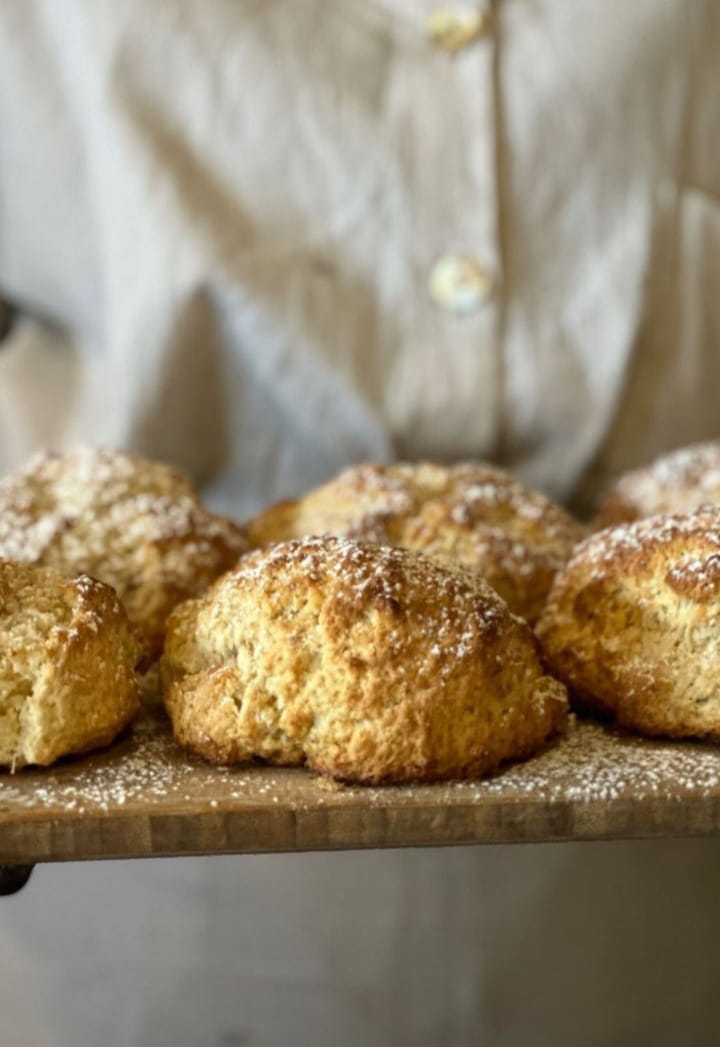 6 x Buttermilk Scones