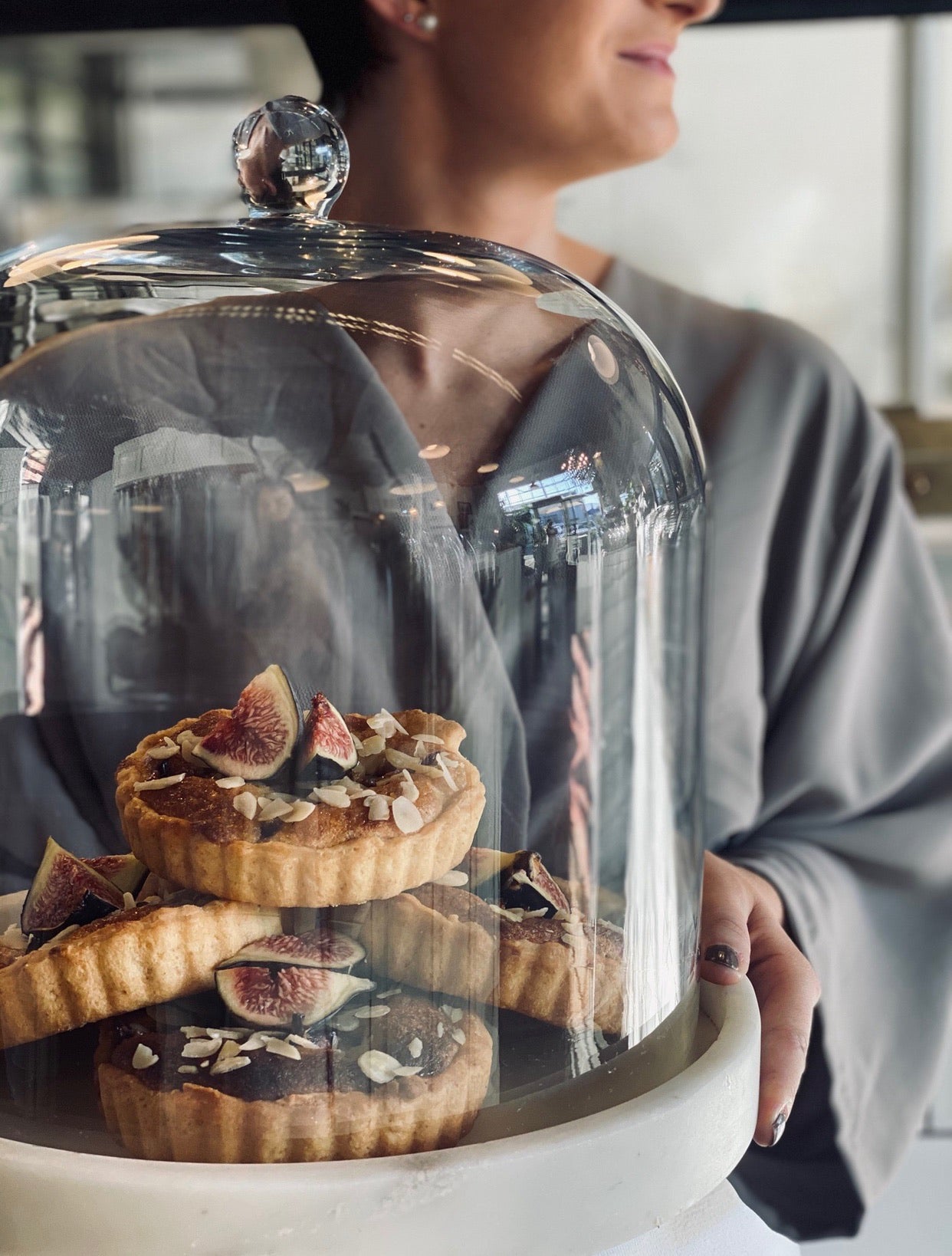 6 x Fig + Almond Tartlets