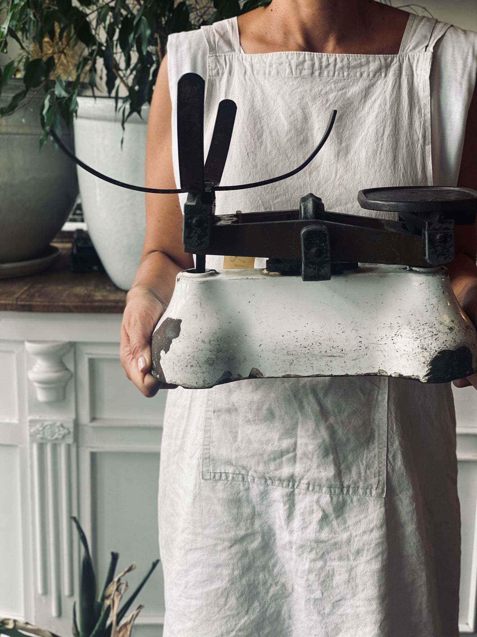 Vintage Scales