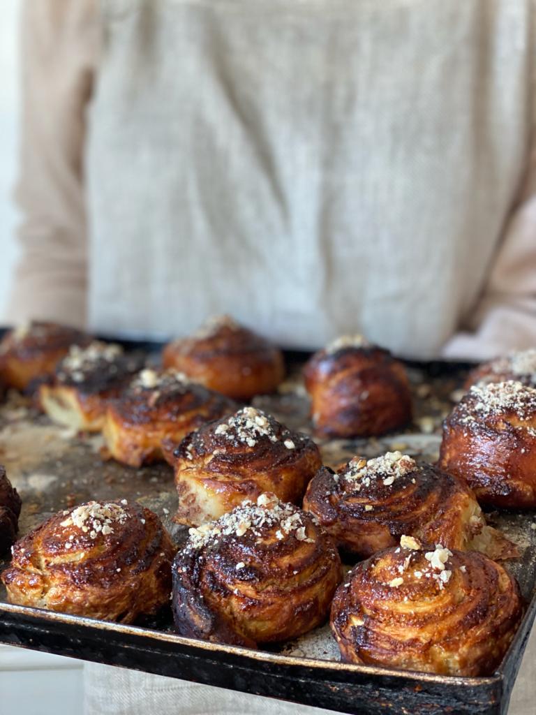6 x Hazelnut Pastry