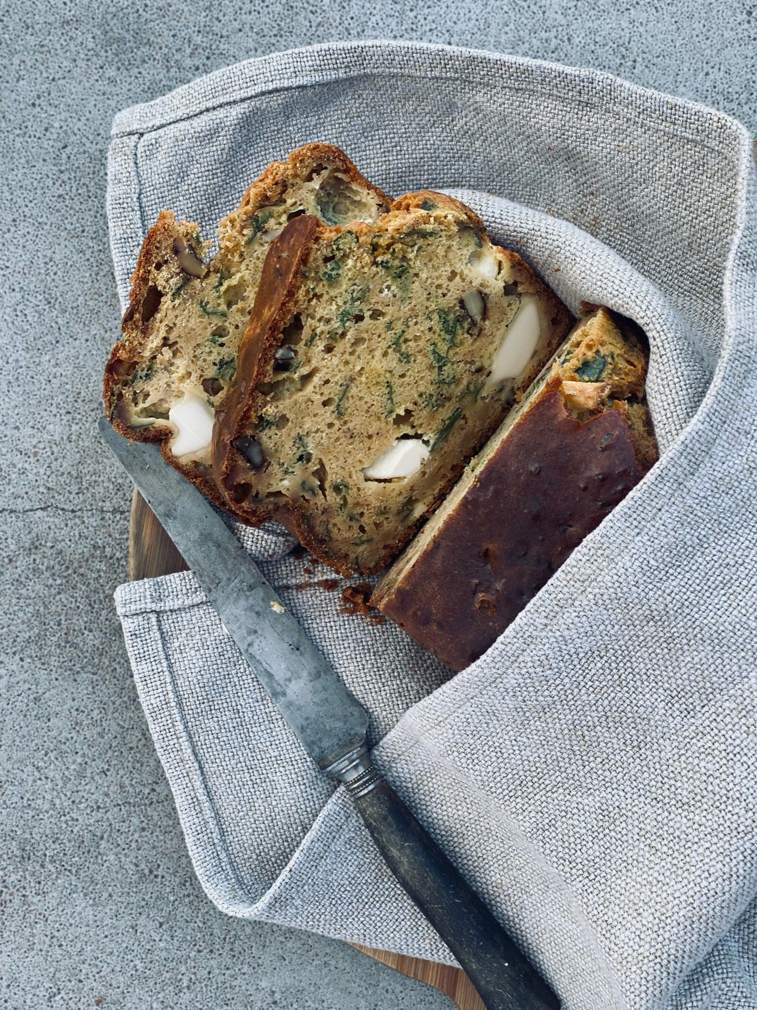 Nutty Spinach+Feta Bread