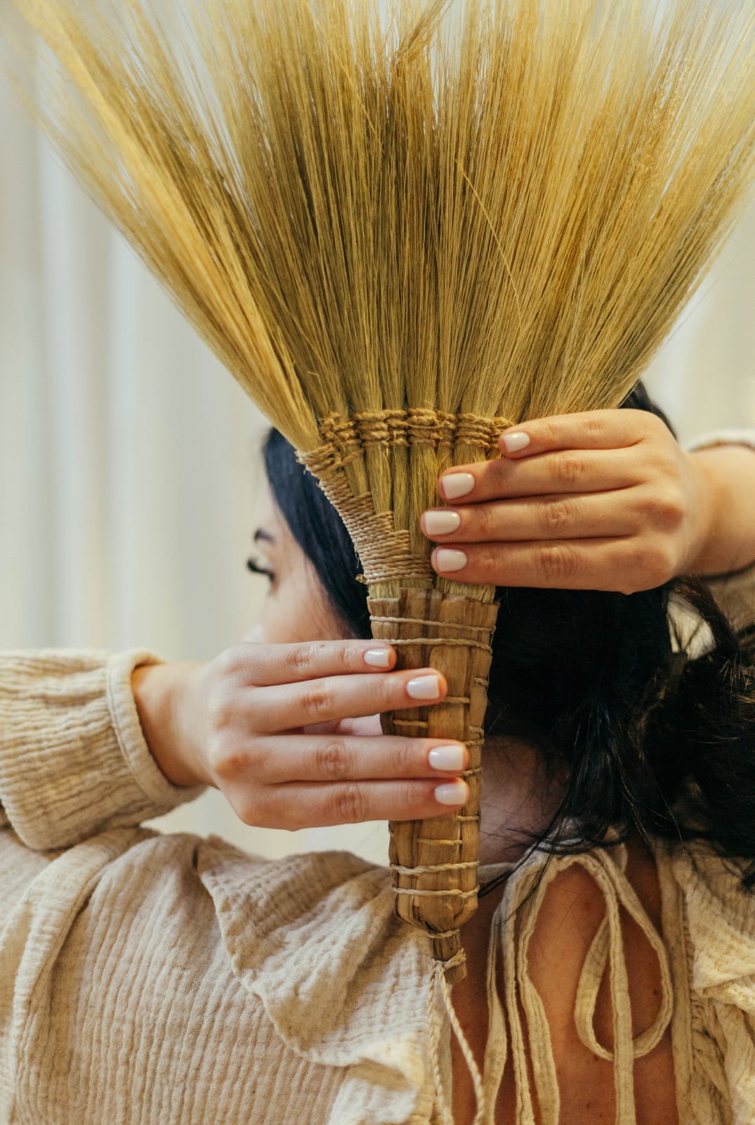 Wabi Sabi hand broom