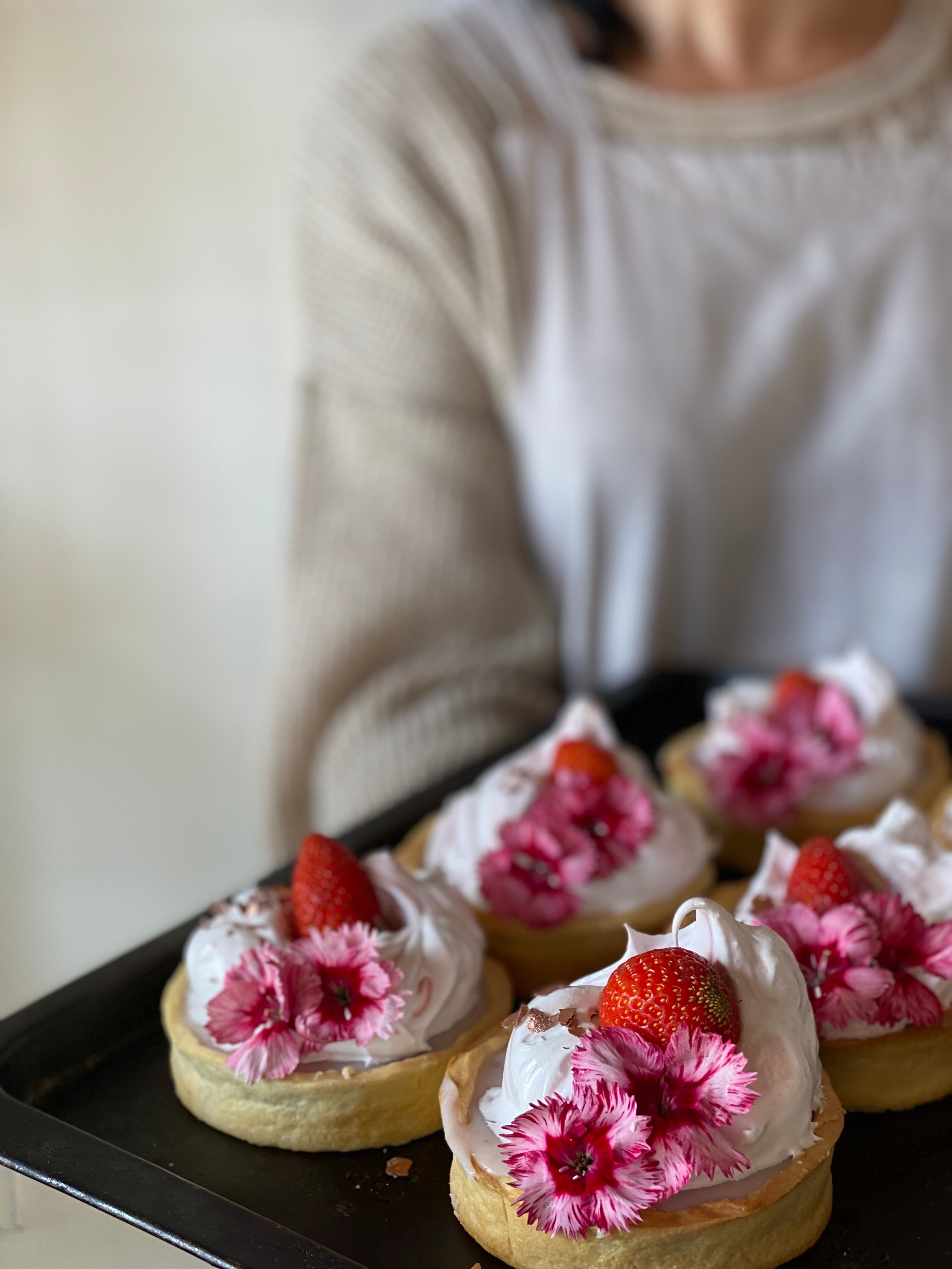 6 x Strawberry + White Chocolate Tartlets