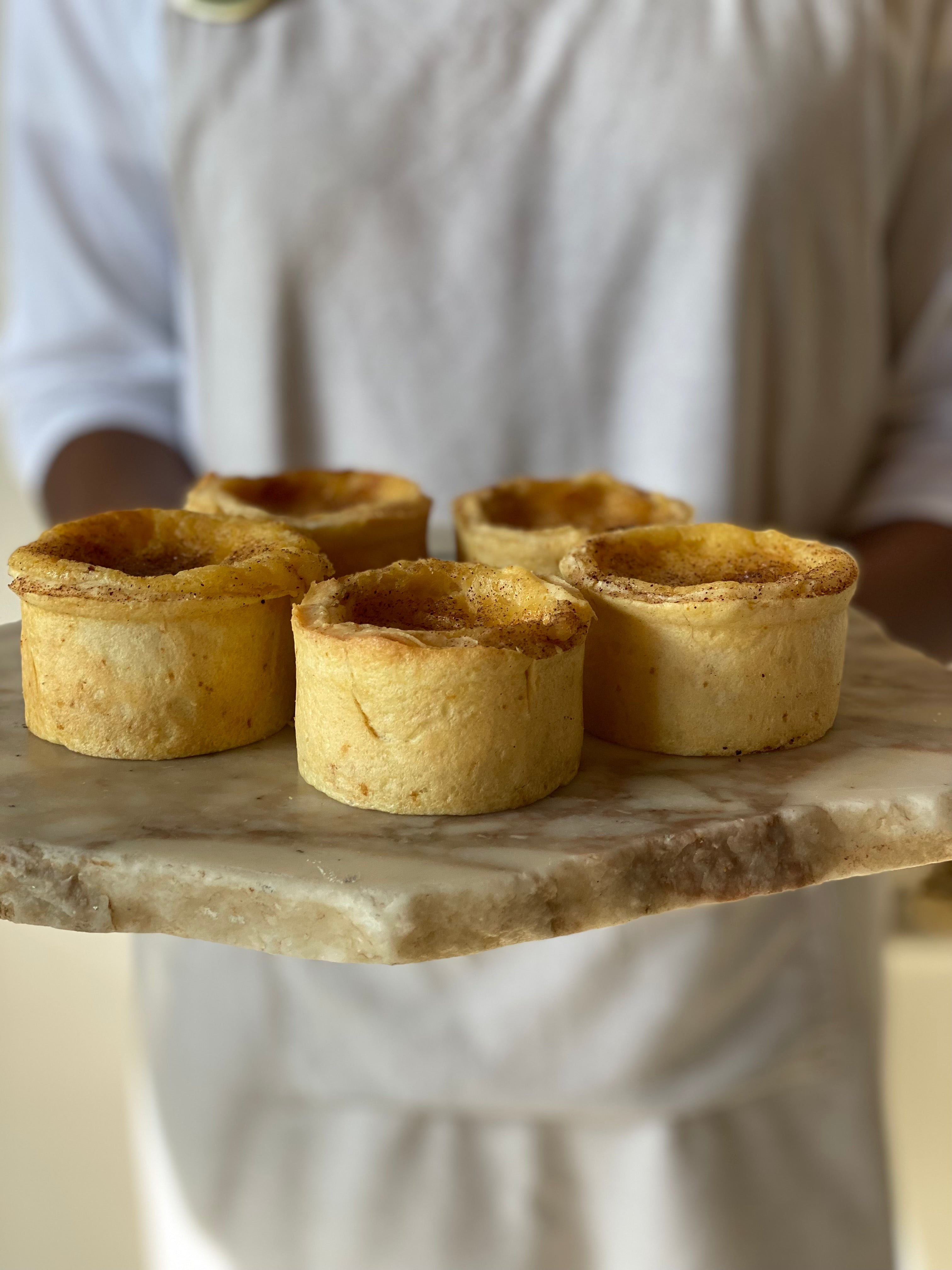 6 x Custard tarts