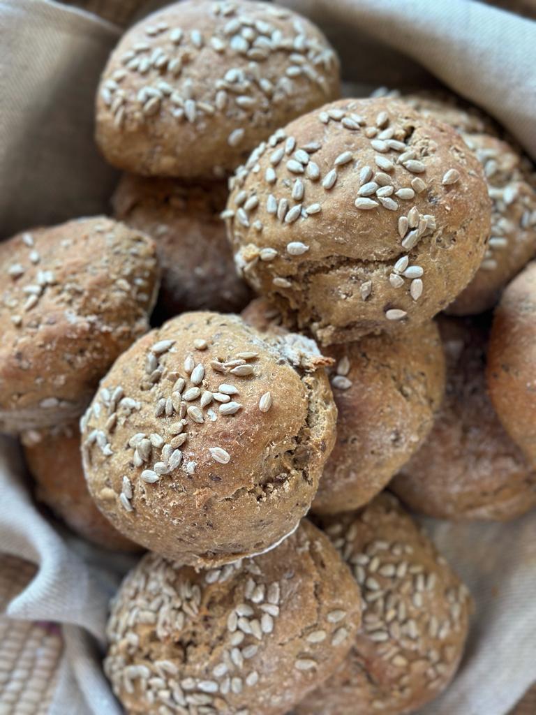 12 x Rye Rolls